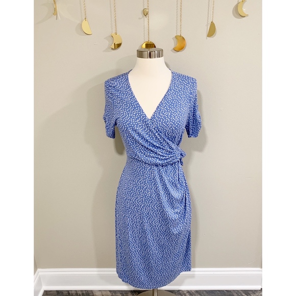 Seraphine Dresses & Skirts - Seraphine Maternity Blue & White Tie Around Dress